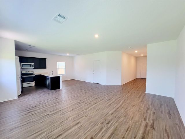 309 Bullhead RD, Bastrop, TX 78602