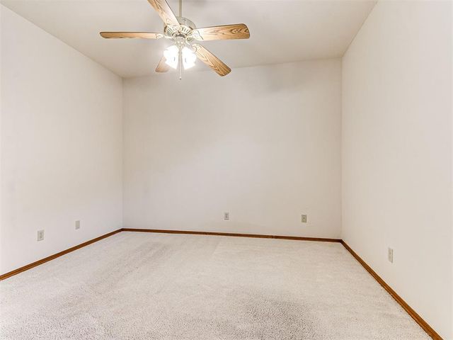 1809 Parkway Drive, Moore, OK 73160