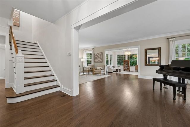 1141 Sheridan Road, Wilmette, IL 60091
