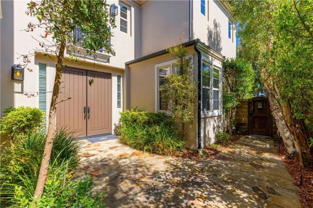38 Arcade, Irvine, CA 92603