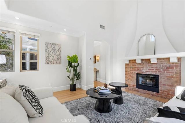 38 Arcade, Irvine, CA 92603