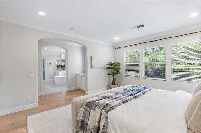 38 Arcade, Irvine, CA 92603