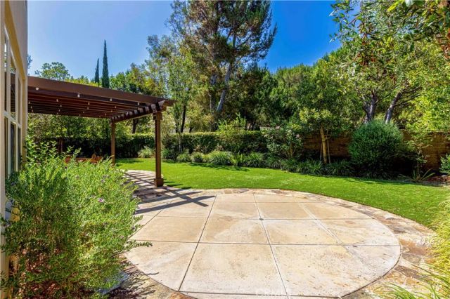 38 Arcade, Irvine, CA 92603