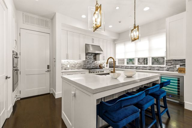 4417 University Boulevard B, University Park, TX 75205