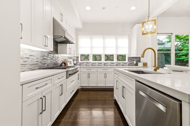 4417 University Boulevard B, University Park, TX 75205