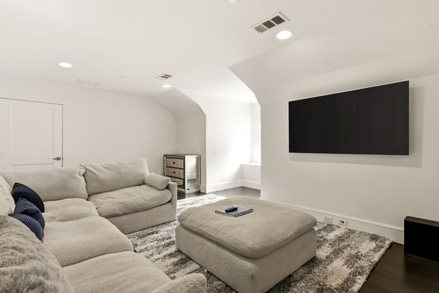 4417 University Boulevard B, University Park, TX 75205