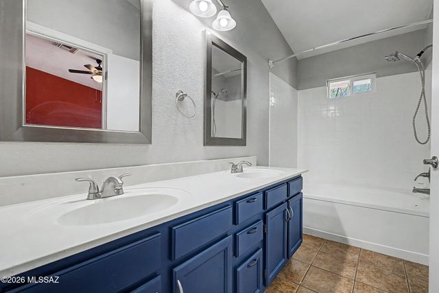 5811 S Oaklands Drive, Tucson, AZ 85746