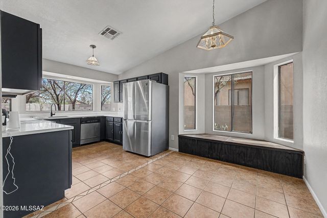 5811 S Oaklands Drive, Tucson, AZ 85746