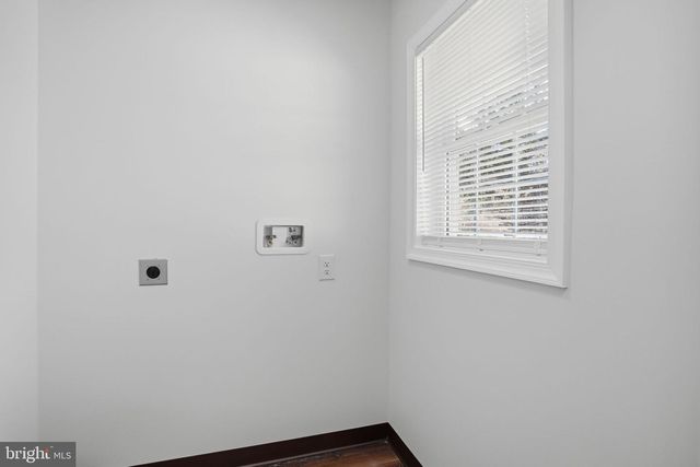 1804 HOURGLASS RD, Hartly, DE 19953