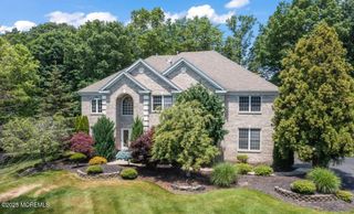 7 Round Hill Road, Jackson, NJ 08527