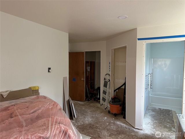 90 W Highland Road, Shelton, WA 98584