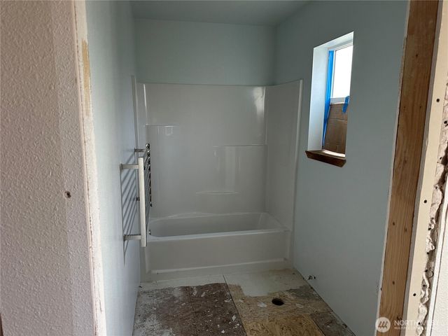 90 W Highland Road, Shelton, WA 98584