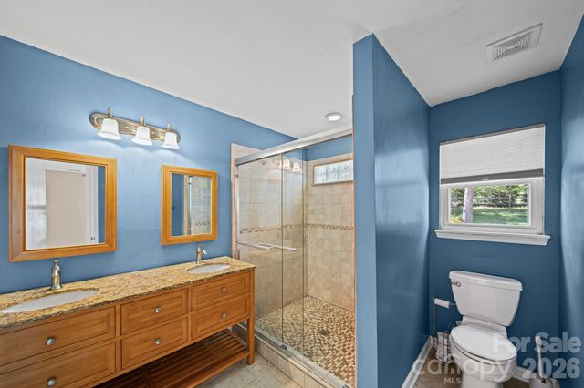 9811 Dusty Cedar Court, Charlotte, NC 28269