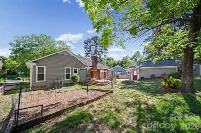 9811 Dusty Cedar Court, Charlotte, NC 28269