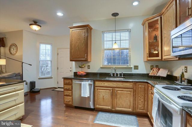 1435 WANDA DR, Hanover, PA 17331