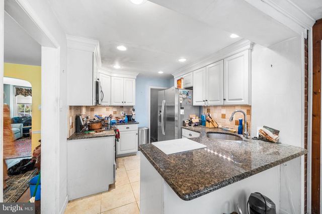 516 CUMBERLAND RD, Havertown, PA 19083