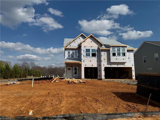 2129 Beechwood View Drive, Winston-salem, NC 27106