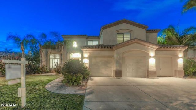 1690 W BARTLETT Way, Chandler, AZ 85248