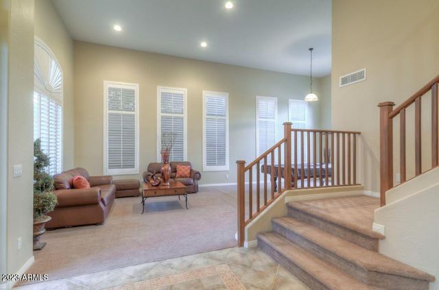 1690 W BARTLETT Way, Chandler, AZ 85248