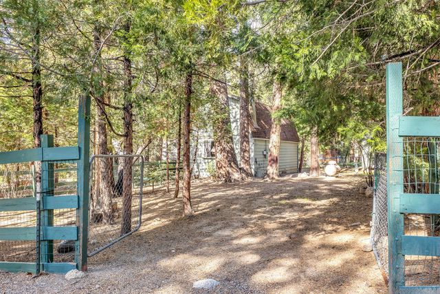 54820 S Circle Drive, Idyllwild, CA 92549