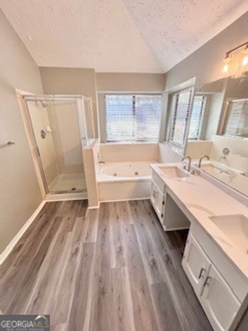 4063 Creek Station Lane, Stone Mountain, GA 30083