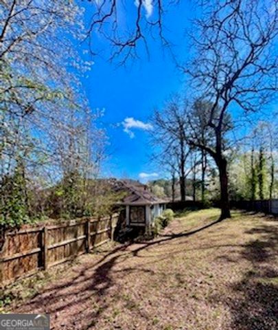 4063 Creek Station Lane, Stone Mountain, GA 30083