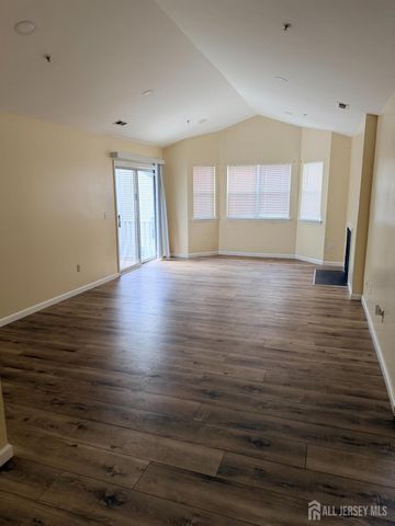 343 Ventnor Court, Piscataway, NJ 08854