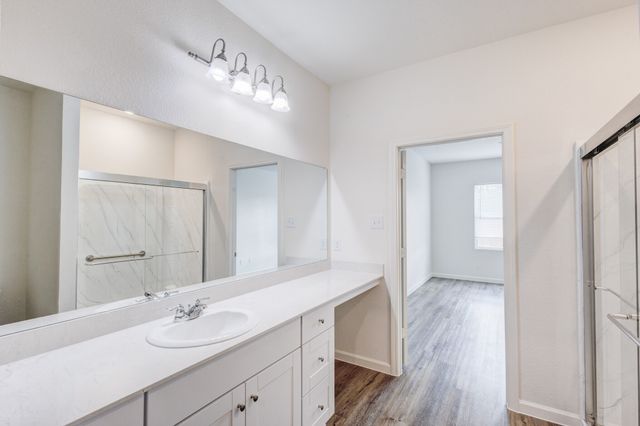 14 Elderbrook Lane, Edgecliff Village, TX 76134