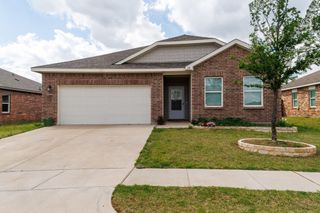 14 Elderbrook Lane, Edgecliff Village, TX 76134