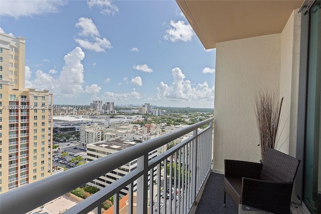 9066 SW 73rd Ct 1809, Miami, FL 33156