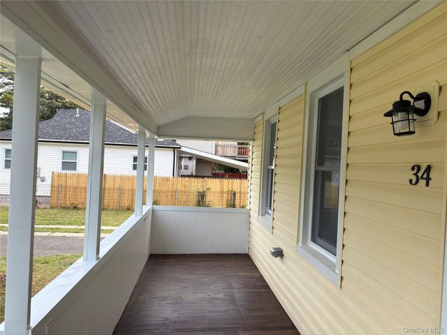 34 S 5th Avenue, Brentwood, NY 11717