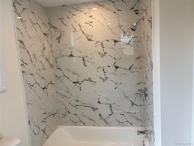 34 S 5th Avenue, Brentwood, NY 11717