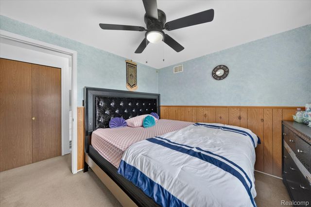 33879 Brookshire Drive, Sterling Heights, MI 48312