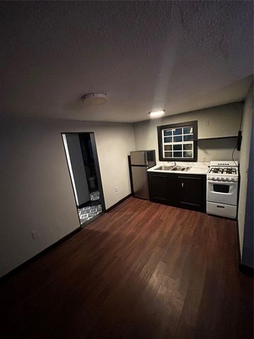 8915 Irvington Boulevard, Houston, TX 77022