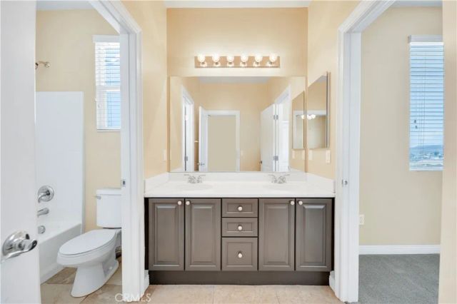 8 Via Del Fico Court, Lake Elsinore, CA 92532