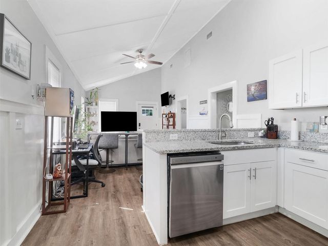 2745 GILMORE STREET, Jacksonville, FL 32205