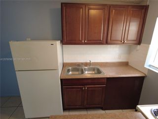 620 NW 16th Avenue 2, Pompano Beach, FL 33069