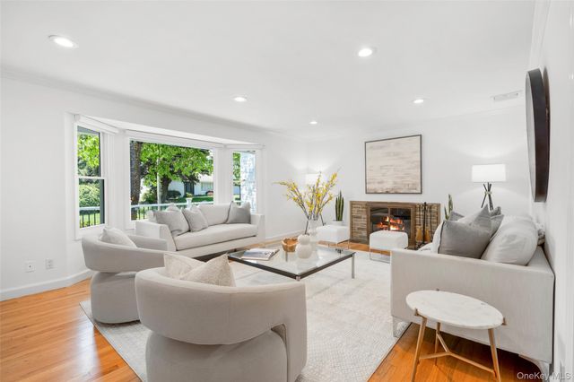 233 Evandale Road, Scarsdale, NY 10583
