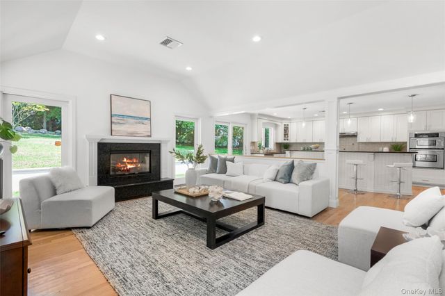 233 Evandale Road, Scarsdale, NY 10583
