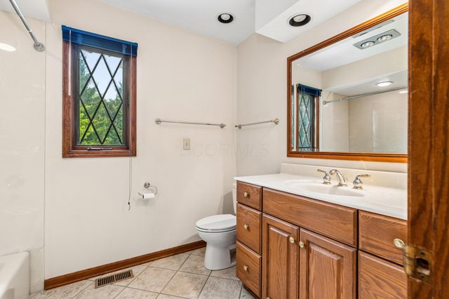 7090 Stilson Court, Columbus, OH 43235