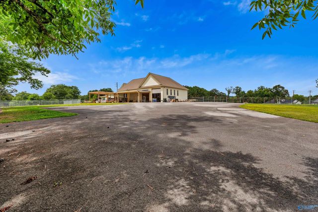 2981 Bob Jones Road, Scottsboro, AL 35769