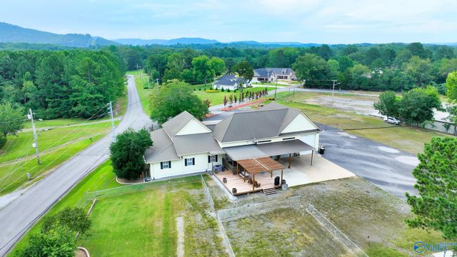 2981 Bob Jones Road, Scottsboro, AL 35769