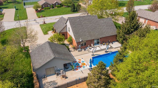 880 N Evergreen Drive, Jasper, IN 47546