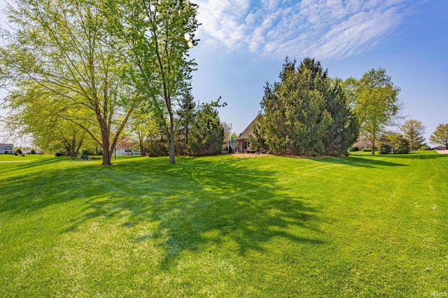 880 N Evergreen Drive, Jasper, IN 47546