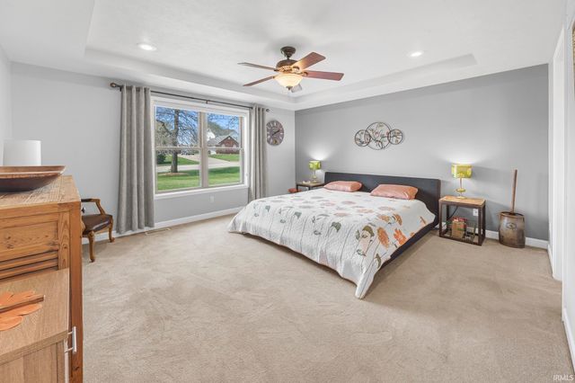 880 N Evergreen Drive, Jasper, IN 47546