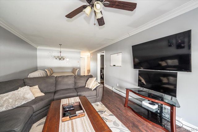 40 W 4th Street 206, Patchogue, NY 11772