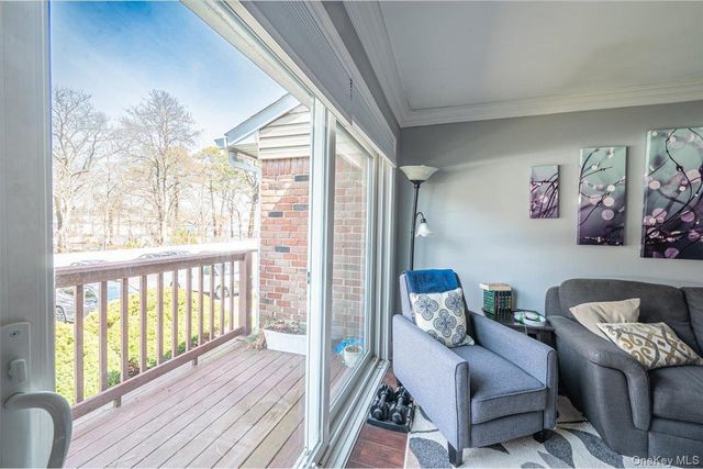 40 W 4th Street 206, Patchogue, NY 11772