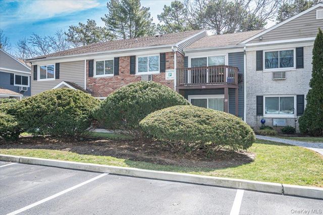 40 W 4th Street 206, Patchogue, NY 11772