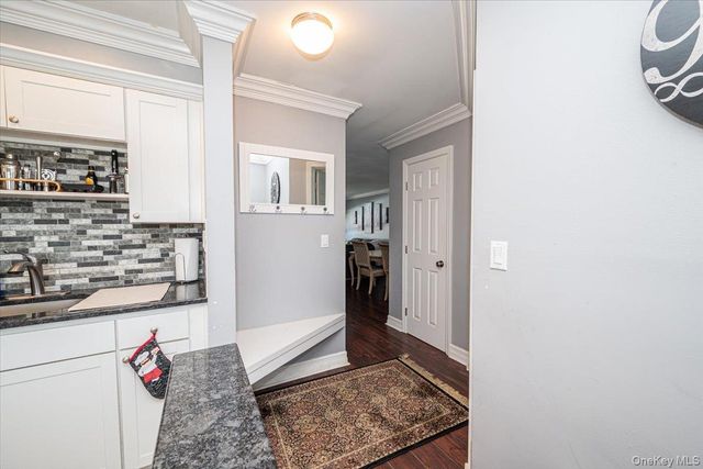 40 W 4th Street 206, Patchogue, NY 11772