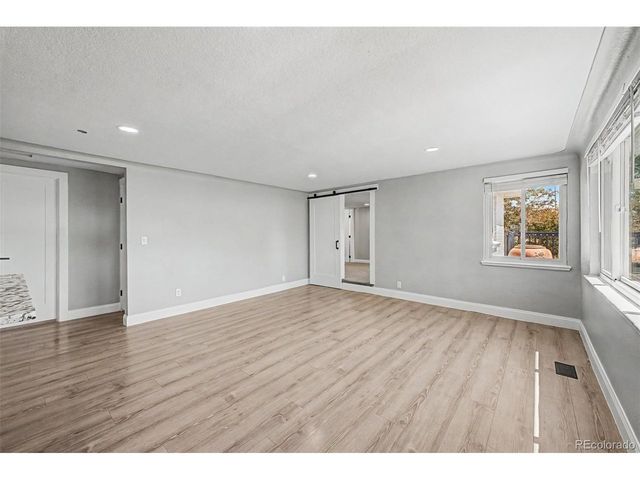 7005 Geneva Ct, Lakewood, CO 80214
